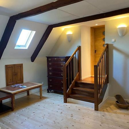 Apartman Na Statku Miskovice  외부 사진